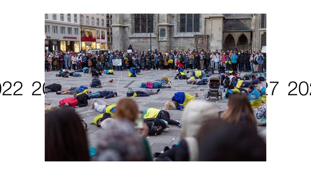 Video Reference: Building, Crowd, City, Event, Urban design, Pedestrian, Leisure, Road, Street, Recreation