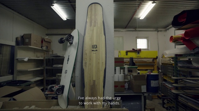 Video Reference: Wood, Shelf, Building, Floor, Flooring, Machine, Engineering, Hardwood, Metal, Aerospace engineering