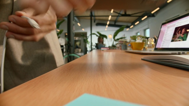 Video Reference: Table, Furniture, Personal computer, Computer, Laptop, Wood, Desk, Computer keyboard, Gesture, Finger