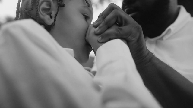 Video Reference: Forehead, Nose, Skin, Lip, Hand, Hairstyle, Arm, Eyebrow, Kiss, White