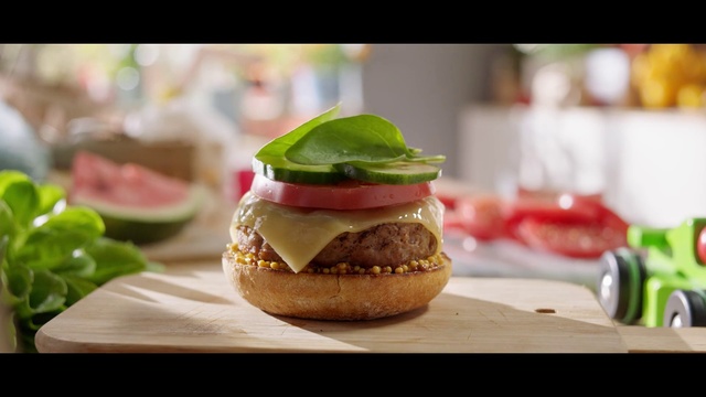 Video Reference: Food, Tableware, Ingredient, Plate, Recipe, Dishware, Cuisine, Dish, Bun, Produce