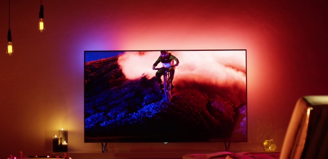 Video Reference: Purple, Output device, Entertainment, Flat panel display, Television set, Gadget, Magenta, Display device, Computer monitor accessory, Projector accessory