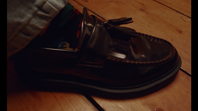 Video Reference: Brown, Walking shoe, Outdoor shoe, Grey, Wood, Beige, Athletic shoe, Sportswear, Hardwood, Electric blue