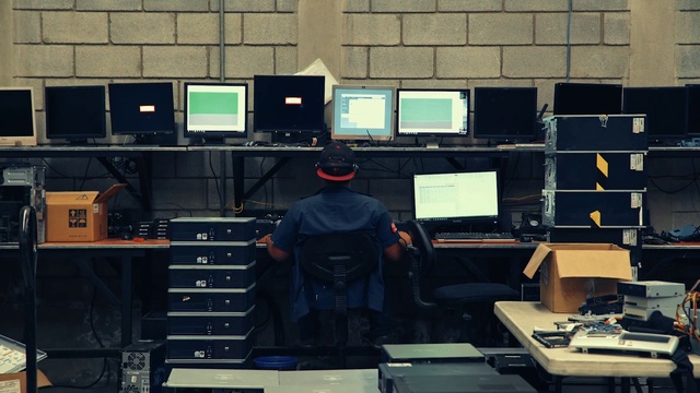 Video Reference: Computer, Personal computer, Computer monitor, Computer desk, Peripheral, Computer keyboard, Product, Input device, Desk, Table