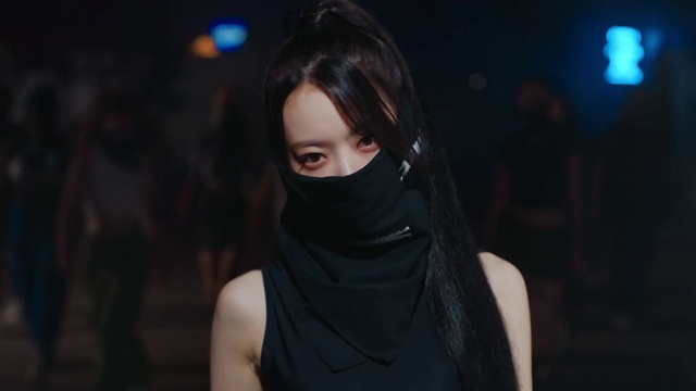 Video Reference: Lip, Flash photography, Purple, Entertainment, Black hair, Long hair, Darkness, Event, Midnight, Electric blue