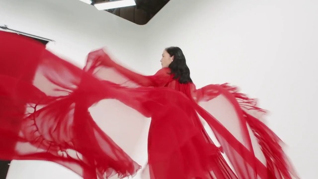 Video Reference: Entertainment, Performing arts, Fashion design, Gown, Happy, Choreography, Long hair, Dance, Magenta, Event