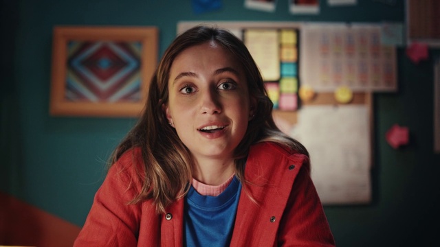 Video Reference: Forehead, Cheek, Lip, Chin, Eyebrow, Facial expression, Mouth, Human, Flash photography, Iris