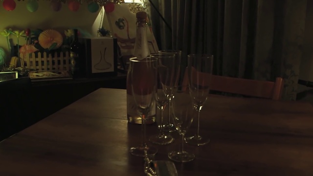 Video Reference: Drinkware, Stemware, Tableware, Table, Barware, Wood, Curtain, Champagne stemware, Drink, Alcoholic beverage