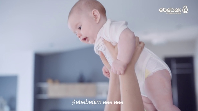 Video Reference: Cheek, Skin, Shoulder, Stomach, Neck, Flash photography, Baby, Sleeve, Baby & toddler clothing, Gesture