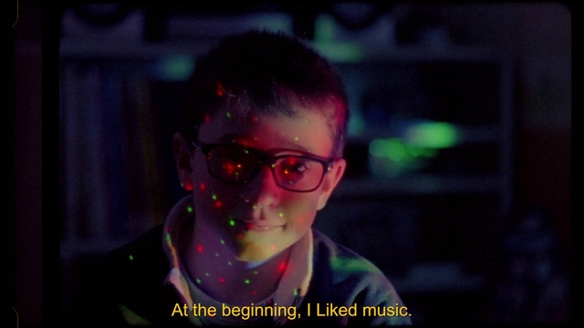 Video Reference: Glasses, Vision care, Flash photography, Purple, Eyewear, Entertainment, Performing arts, Audio equipment, Magenta, Event