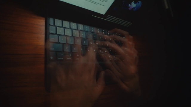 Video Reference: Computer, Personal computer, Netbook, Input device, Peripheral, Gesture, Finger, Space bar, Computer keyboard, Font