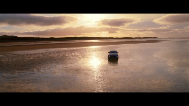 Video Reference: Cloud, Water, Sky, Water resources, Atmosphere, Daytime, Afterglow, Natural landscape, Dusk, Sunlight
