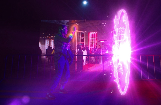 Video Reference: Water, Light, Purple, Entertainment, Electricity, Violet, Performing arts, Visual effect lighting, Flash photography, Magenta