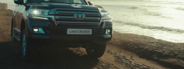 Video Reference: Tire, Vehicle, Wheel, Car, Vehicle registration plate, Grille, Automotive tire, Hood, Automotive lighting, Automotive design