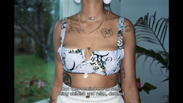 Video Reference: Joint, Stomach, Arm, Plant, Shoulder, Lingerie top, Fashion, Neck, Waist, Sleeve