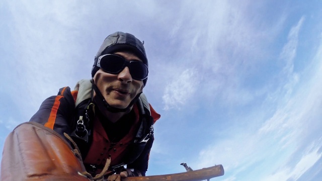 Video Reference: Glasses, Cloud, Sky, Goggles, Sunglasses, Vision care, Eyewear, Hat, Glove, Outdoor recreation