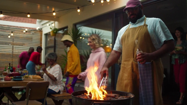 Video Reference: Temple, Lighting, Hat, Fire, Cooking, Cuisine, T-shirt, Gas, Flame, Fun