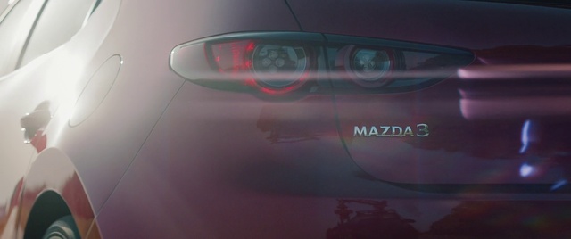Video Reference: Vehicle, Automotive lighting, Hood, Car, Automotive design, Automotive tail & brake light, Motor vehicle, Automotive exterior, Personal luxury car, Vehicle door