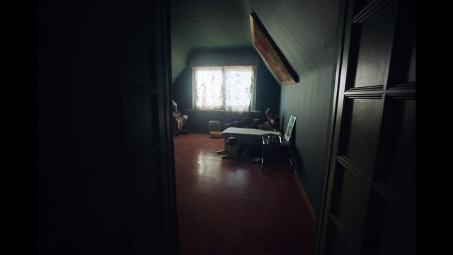 Video Reference: Building, Window, Wood, Flash photography, Couch, Flooring, Chair, House, Tints and shades, Hardwood