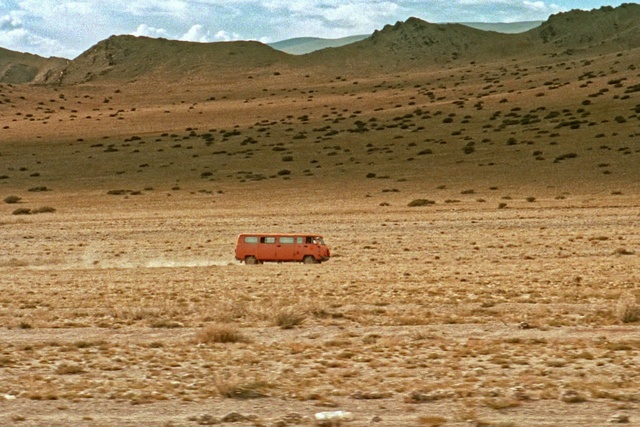 Video Reference: Sky, Plant community, Ecoregion, Vehicle, Cloud, Plant, Car, Automotive tire, Terrain, Plain