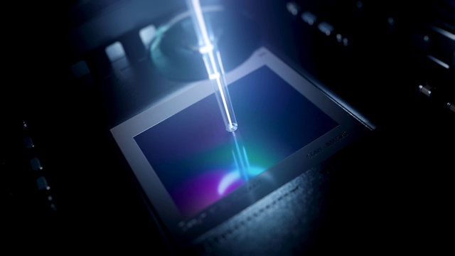 Video Reference: Automotive lighting, Gadget, Communication Device, Laptop, Electronic device, Display device, Audio equipment, Electric blue, Space, Darkness