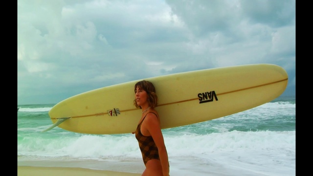 Video Reference: Water, Surfing, Sky, Cloud, Surfboard, Sports equipment, Surfing Equipment, Beach, Swimwear, Leisure