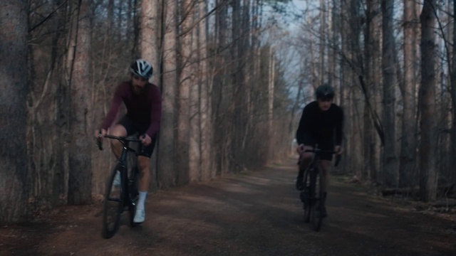 Video Reference: Bicycle, Wheel, Tire, Bicycle helmet, Bicycles--Equipment and supplies, Bicycle wheel, Plant, Bicycle frame, Sports equipment, Bicycle handlebar