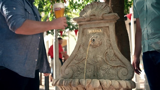 Video Reference: Tree, Wood, Leisure, Art, Sculpture, Recreation, Artifact, Font, Trunk, Event