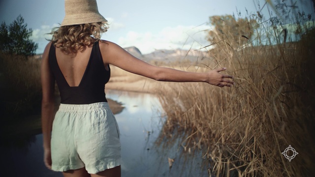 Video Reference: Water, Hand, Hairstyle, Outerwear, Cloud, Sky, Shoulder, Plant, People in nature, Flash photography