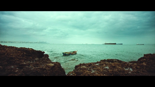 Video Reference: Cloud, Water, Sky, Water resources, Natural landscape, Coastal and oceanic landforms, Watercraft, Travel, Beach, Boat