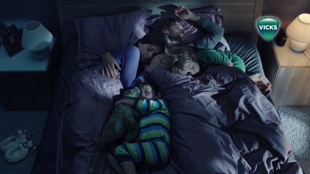 Video Reference: Comfort, Textile, Sleeve, Grey, T-shirt, Space, Linens, Room, Electric blue, Pillow