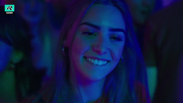 Video Reference: Smile, Lip, Eyebrow, Purple, Flash photography, Happy, Iris, Violet, Entertainment, Fun