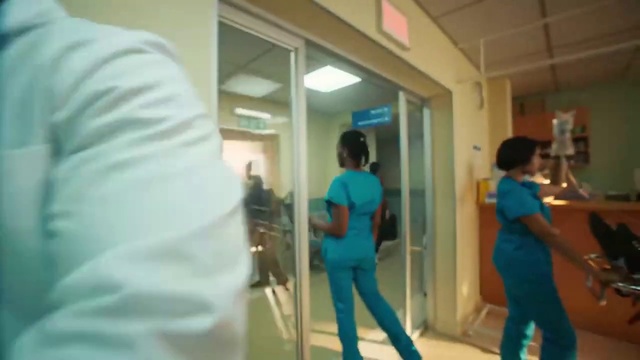 Video Reference: Active pants, Waist, sweatpant, Leisure, Electric blue, T-shirt, Event, Fun, Door, Sportswear