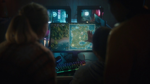 Video Reference: Gadget, Air travel, Display device, Gamer, Electronic device, Space, Visual effect lighting, Recreation, Technology, Fun