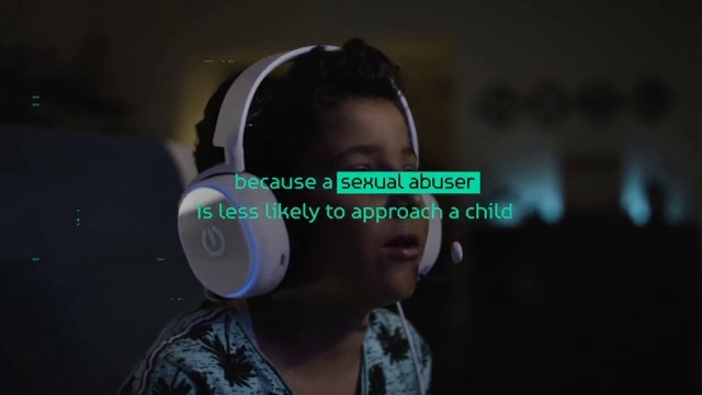 Video Reference: Hearing, Peripheral, Ear, Flash photography, Eyelash, Gadget, Eyewear, Output device, Audio equipment, Headphones