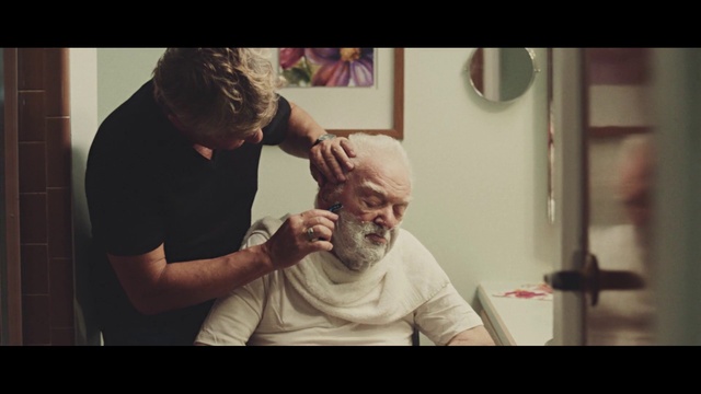 Video Reference: Arm, Ear, Jaw, Gesture, Barber, Makeup artist, Art, Beard, Happy, Wrinkle