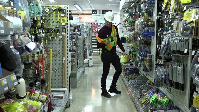 Video Reference: Product, Standing, Customer, Retail, Engineering, Automotive design, Automotive tire, Machine, Service, Building