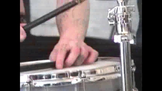 Video Reference: Musical instrument, Musical instrument accessory, Finger, Machine, Sewing, Engineering, Human leg, Wrist, Science, Metal