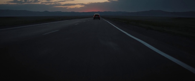 Video Reference: Sky, Cloud, Car, Vehicle, Automotive lighting, Road surface, Asphalt, Motor vehicle, Tire, Automotive tire