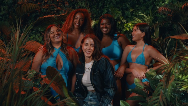 Video Reference: Smile, Plant, Facial expression, Iris, Swimsuit top, Happy, Brassiere, Swimwear, Leisure, Community