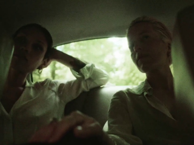 Video Reference: Mouth, Jaw, Flash photography, Automotive lighting, Gesture, Car, Comfort, Tints and shades, Fun, Vehicle door