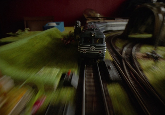 Video Reference: Train, Automotive lighting, Vehicle, Rolling stock, Motor vehicle, Track, Mode of transport, Headlamp, Wood, Rolling