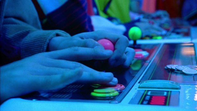 Video Reference: Hand, Finger, Nail, Thumb, Engineering, Electric blue, Machine, Recreation, Magenta, Wrist