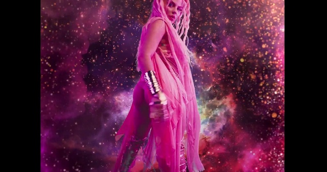 Video Reference: Purple, Violet, Pink, Flash photography, Red, Magenta, Art, Performing arts, Cg artwork, Entertainment