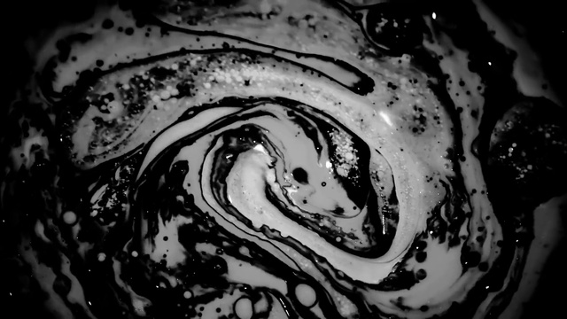 Video Reference: Water, Liquid, Fluid, Organism, Black-and-white, Style, Flash photography, Automotive tire, Monochrome photography, Pattern
