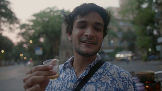 Video Reference: Forehead, Smile, Facial expression, Human, Gesture, Happy, Fun, Beard, Sky, Travel