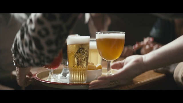 Video Reference: Tableware, Drinkware, Beer, Stemware, Barware, Beer glass, Cocktail, Alcoholic beverage, Serveware, Ice beer