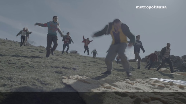 Video Reference: Sky, Gesture, People in nature, Landscape, People on beach, Happy, Fun, Recreation, Event, Freezing