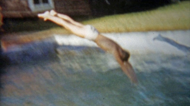 Video Reference: Water, Hand, Window, Shorts, Swimmer, Elbow, Barefoot, Recreation, Human leg, Happy