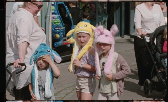 Video Reference: Toddler, Leisure, Recreation, Cap, Bag, Shorts, Baseball cap, Event, Child, Fun